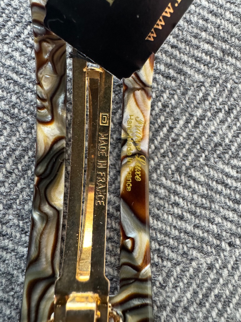 Nwt, France Luxe Cut Out Barrette In Onyx Pattern — image 4 of 8